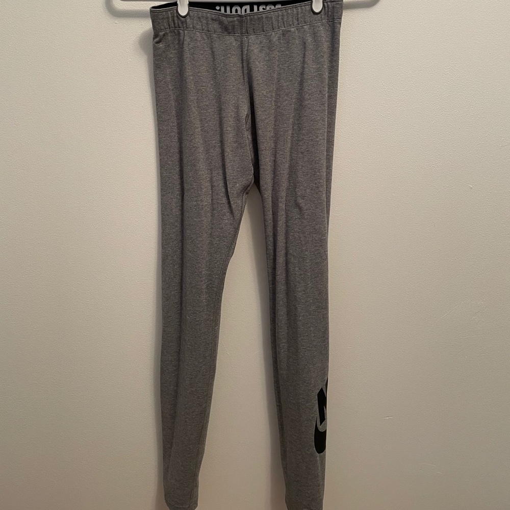 Nike leggings